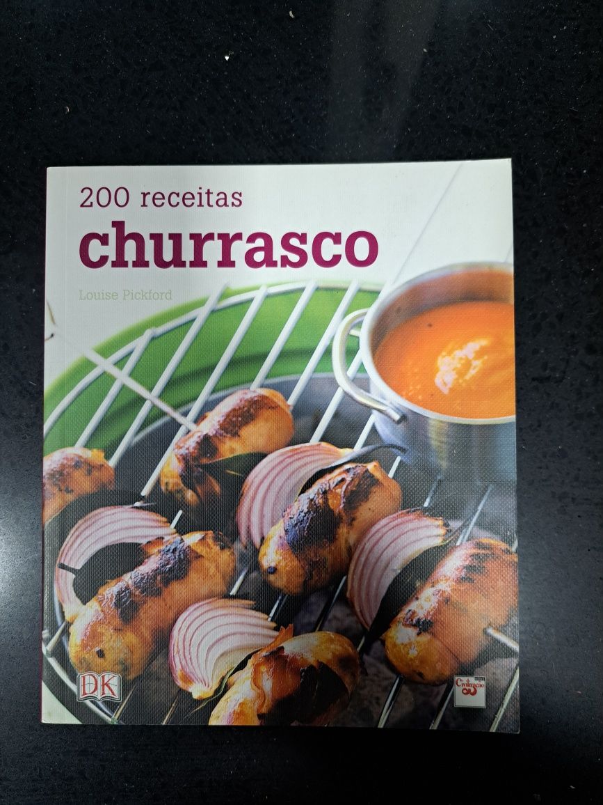 Livro "200 Receitas de Churrasco"