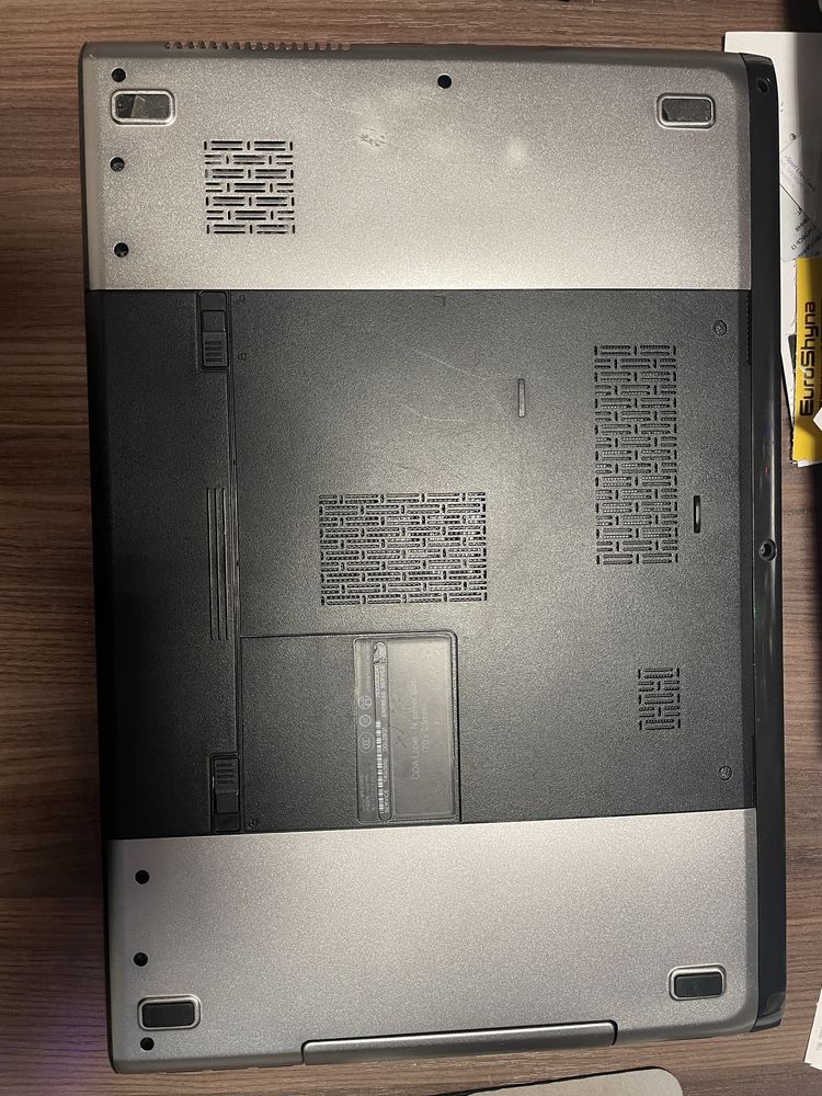 Ноутбук 17“ Dell vostro 3750 silver, Core i5, SSD, HDMI, USB