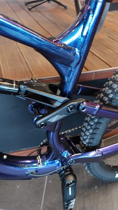 Bicicleta BTT como nova