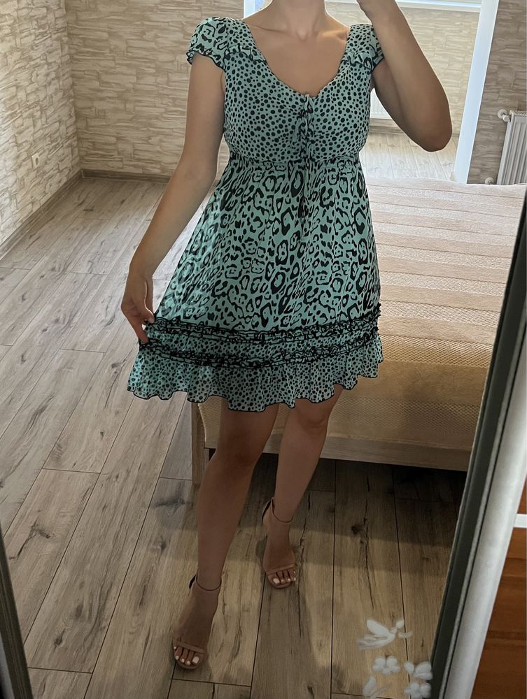 Шифонова коротка літня міні сукня в стилі babydoll леопард