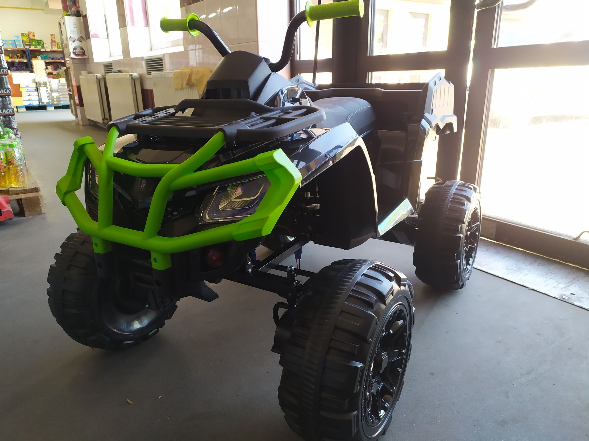 Buggy 4x4 , Quad na akumulator ,