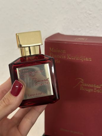 Духи женские Baccarat Rouge 540 Extrait de Parfum.