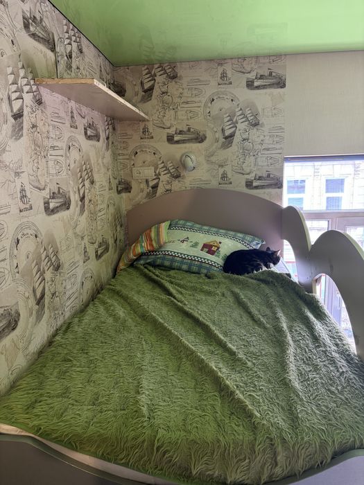 Дитяча - горище