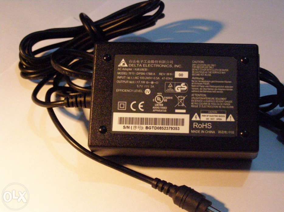 Transformador 240 AC - 5.7Vdc ..3A 17.1W