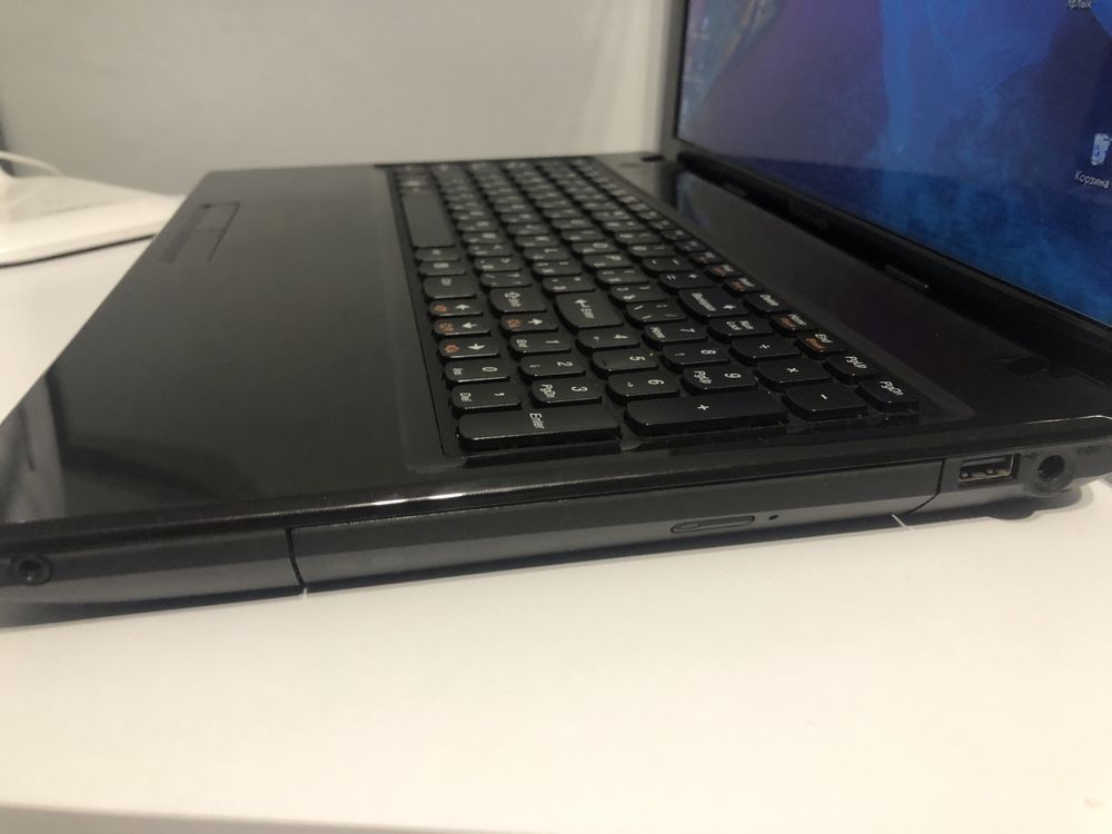 Ноутбук Lenovo G585