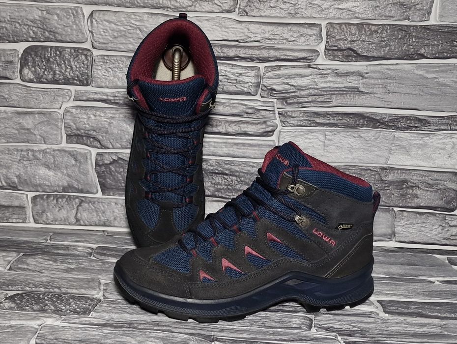 Непромокаемые ботинки Lowa Gore-Tex (38 размер)