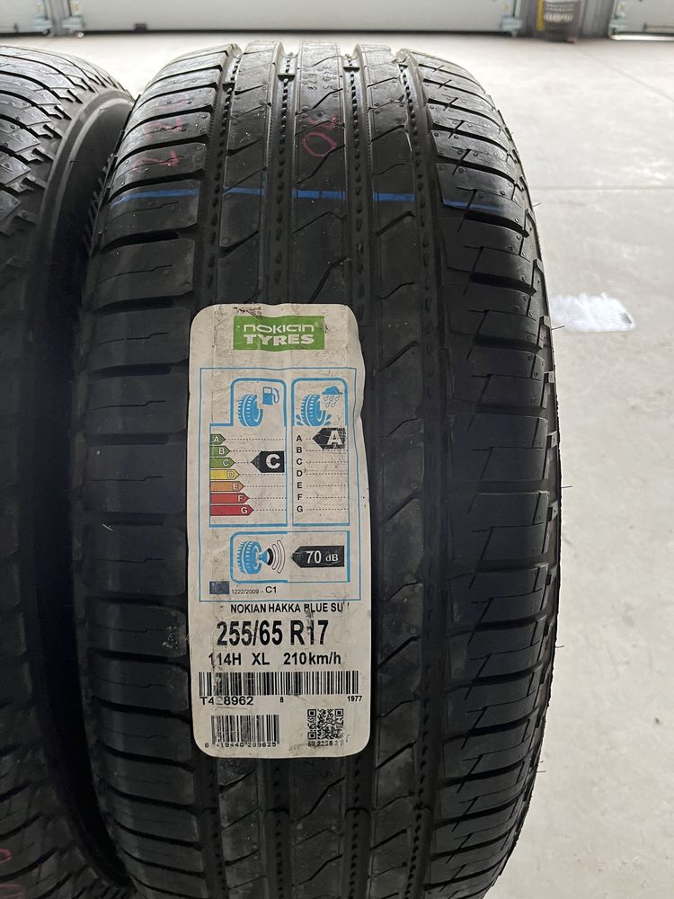 2х 255/65R17 114H XL Nokian Hakka Blu SUV