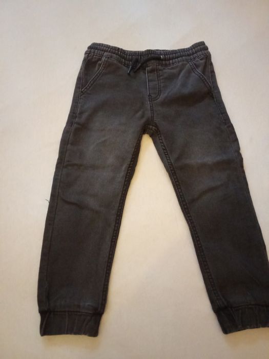 Calças ganga Vertbaudet NOVAS 5 anos