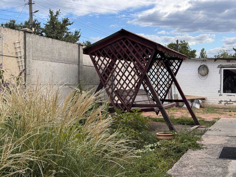 Купите дом с бассейном в Самаровке на Лесозаводской