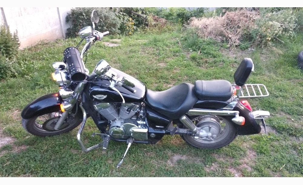 Honda shadow 750
