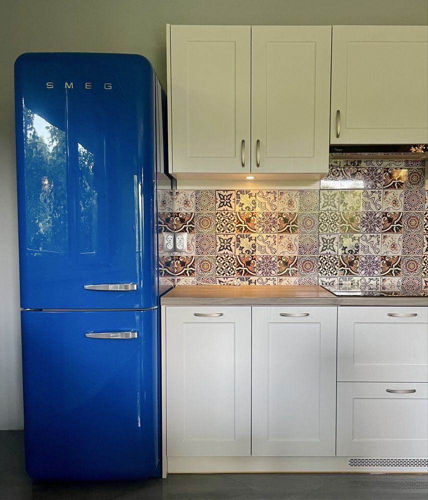Chłodziarko-zamrażarka Smeg Retro 50’s FAB32LBLN1 kobalt