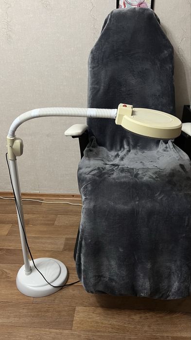 Подлокотник лля маникюра, лампа sun4, SUN Q005, фрейзер, лампа-лупа