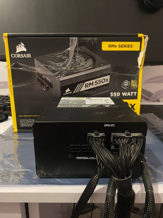 Блок живлення Corsair RM550x 550W