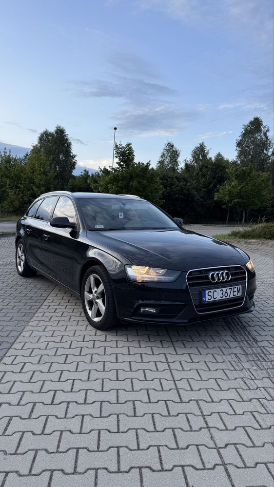 Audi a4b8 2012 rok 2.0 TDi