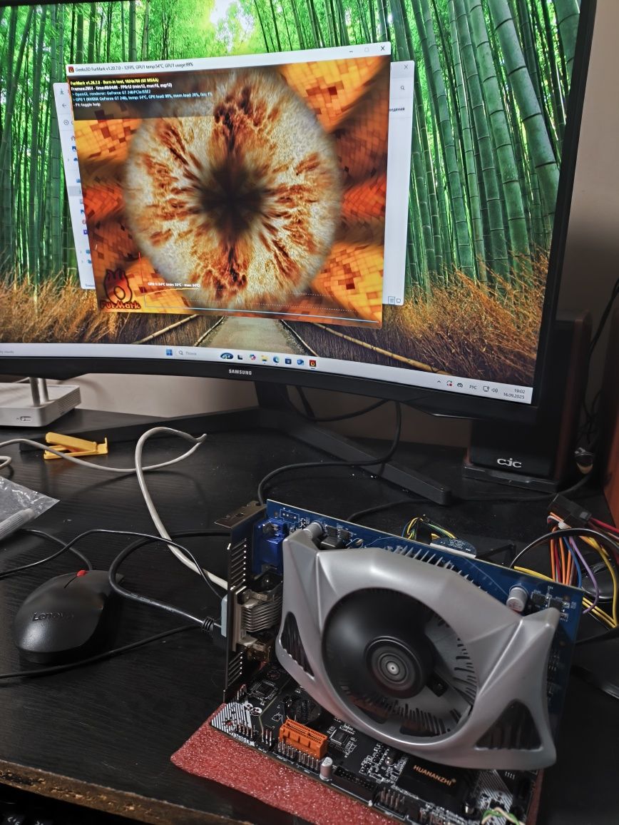 Gigabyte 240 1GB gddr5