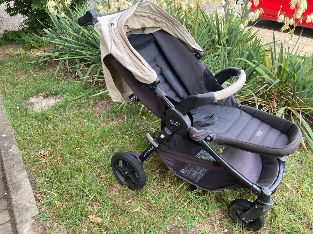 Wòzek spacerowy Britax B- motion plus