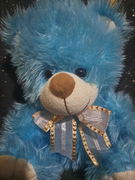 Miękka pluszowa zabawka maskotka MIŚ pluszowy z kokardką 29 cm