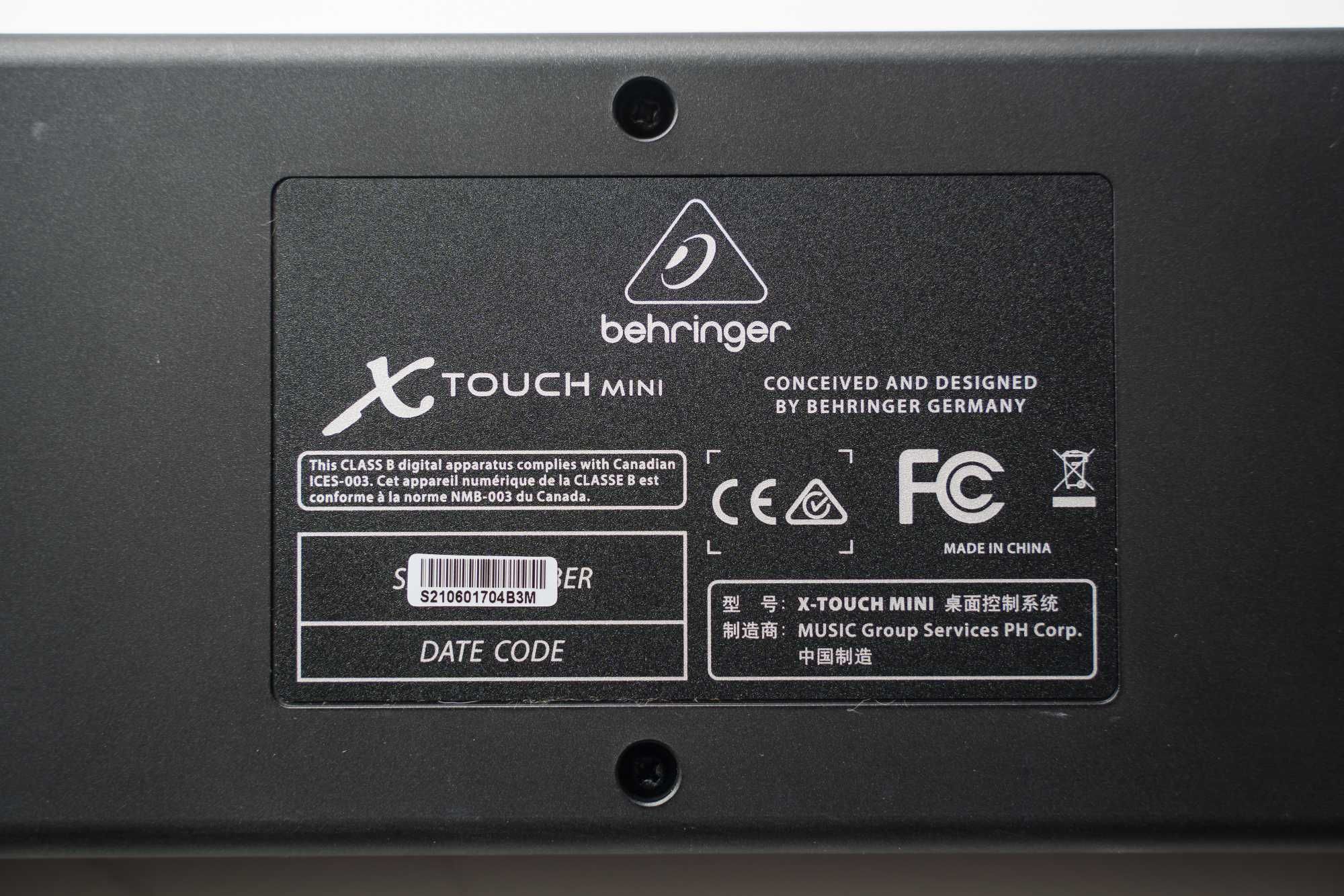 Behringer X Touch Mini - Controlador USB universal / Loupedeck