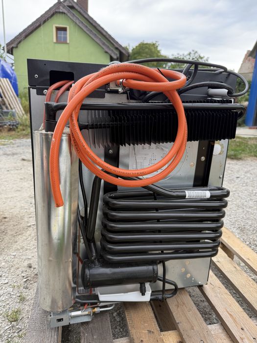 Lodówka absorpcyjna Dometic COMBICOOL RF 60,