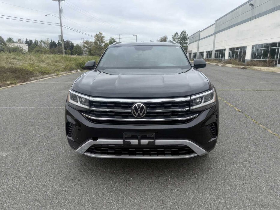 Volkswagen Atlas Cross Sport V6 SE R-Line 4Motion      2020