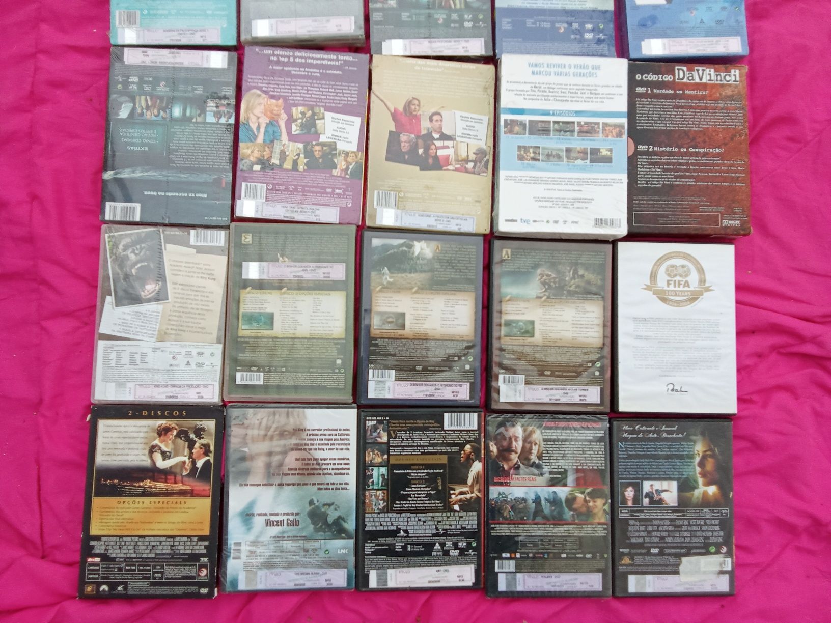 35 DVDs incluindo o padrinho 1 e 2