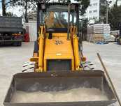 Vende-se Maquina Mini-Retroescavadora JCB - 1CX