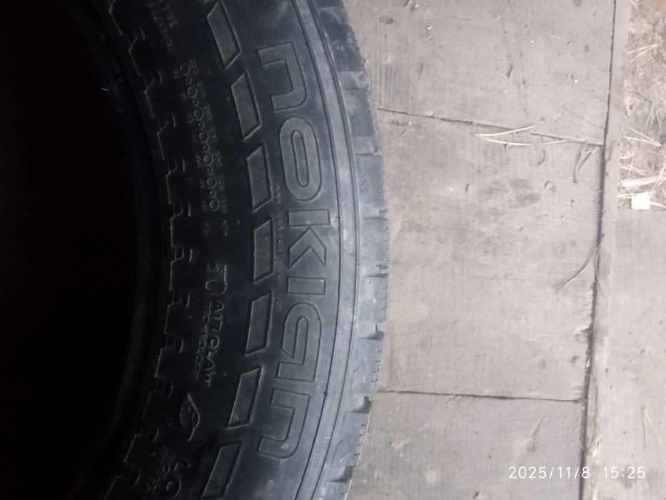 Резина зима nokian р 17