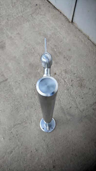 Садовая колонка из нержавейки.