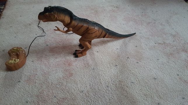 Інтерактивний динозавр
