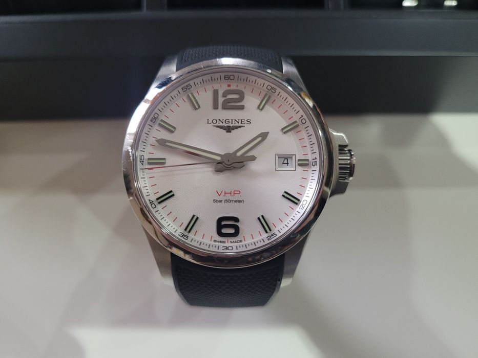 Longines Conquest VHP