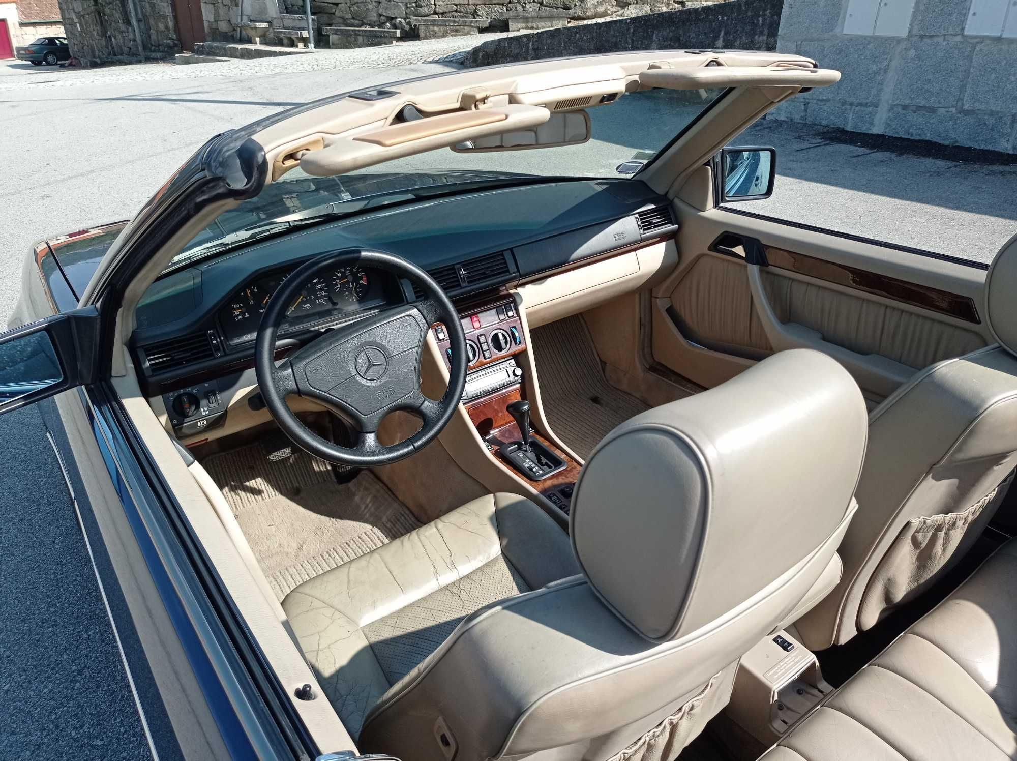 Mercedes E 220 Cabrio