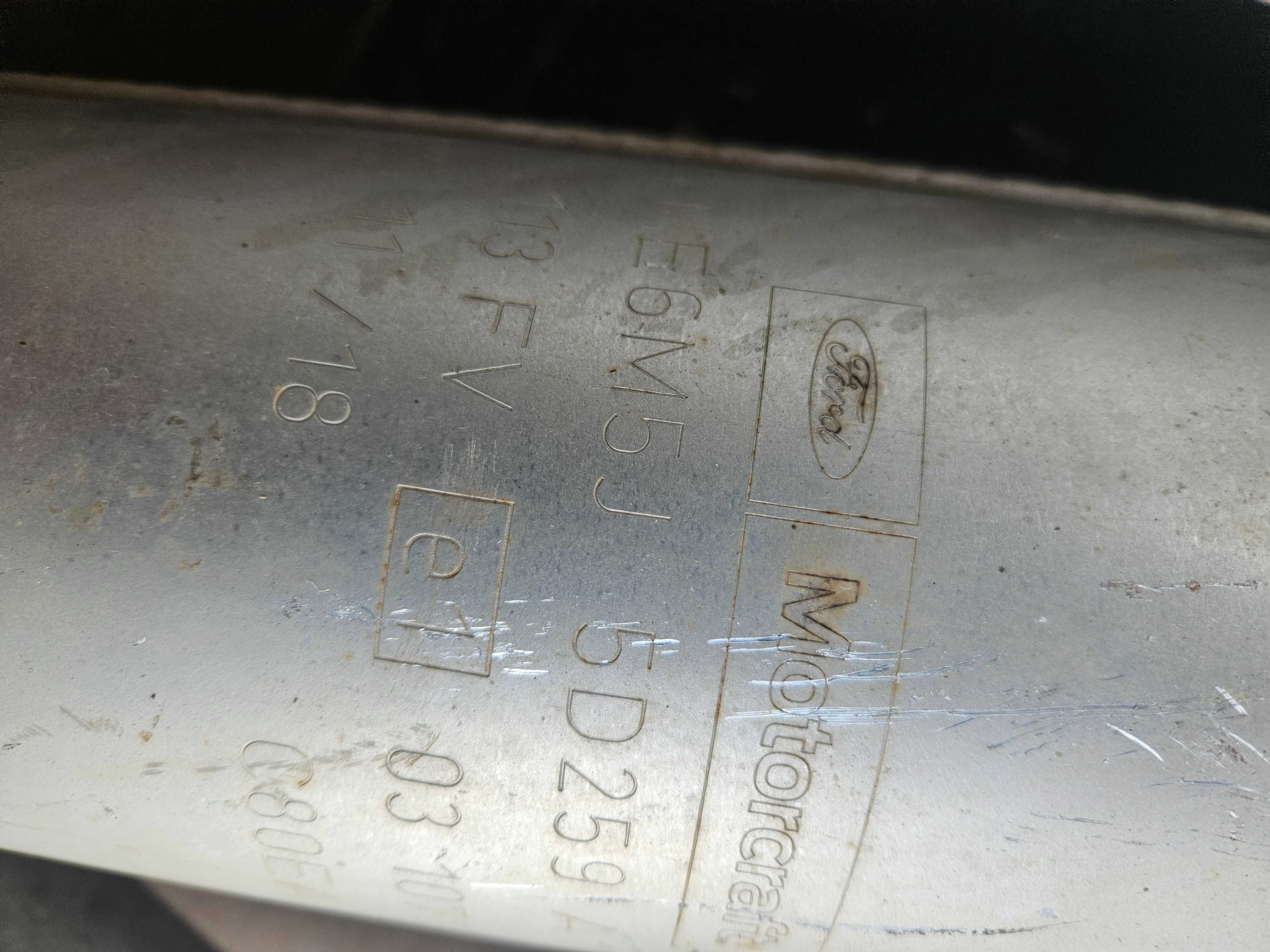 Tłumik Tłumiki Ford C-MAX środkowy końcowy 2,0 benzyna