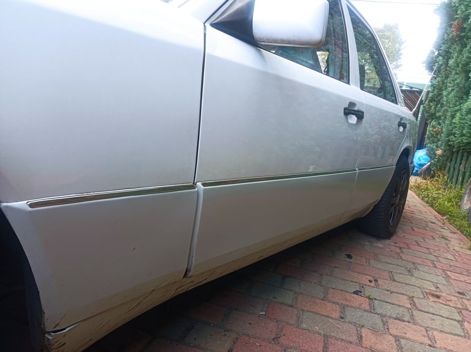 Suuper Mercedes w124 230e zamiana