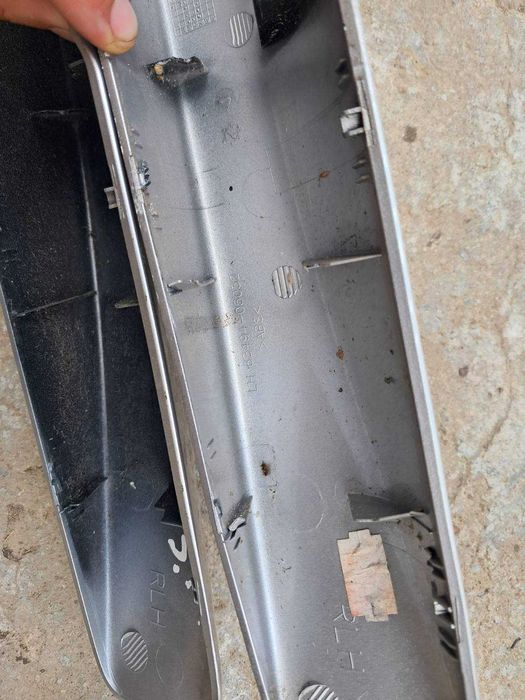 Задня ліва заглушка молдінга рейлінга Тойота Авенсіс т25 63494-05032