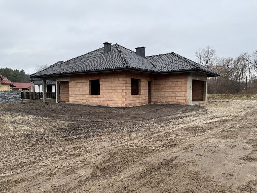 SPRZEDAM dom w stanie surowym otwartym w Jastkowicach