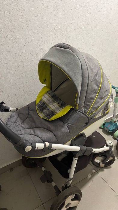 Коляска люлька и прогулочный блок mimi tutis