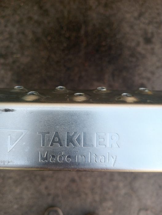 Драбина для вантажівки, фургона, прицепа.