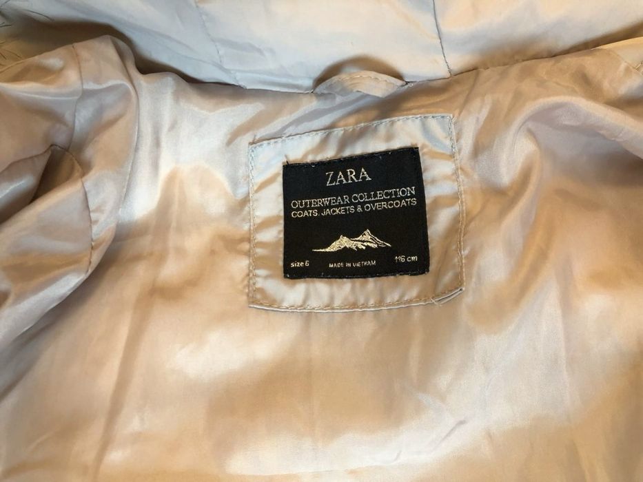 Тепла куртка Zara розмір 6