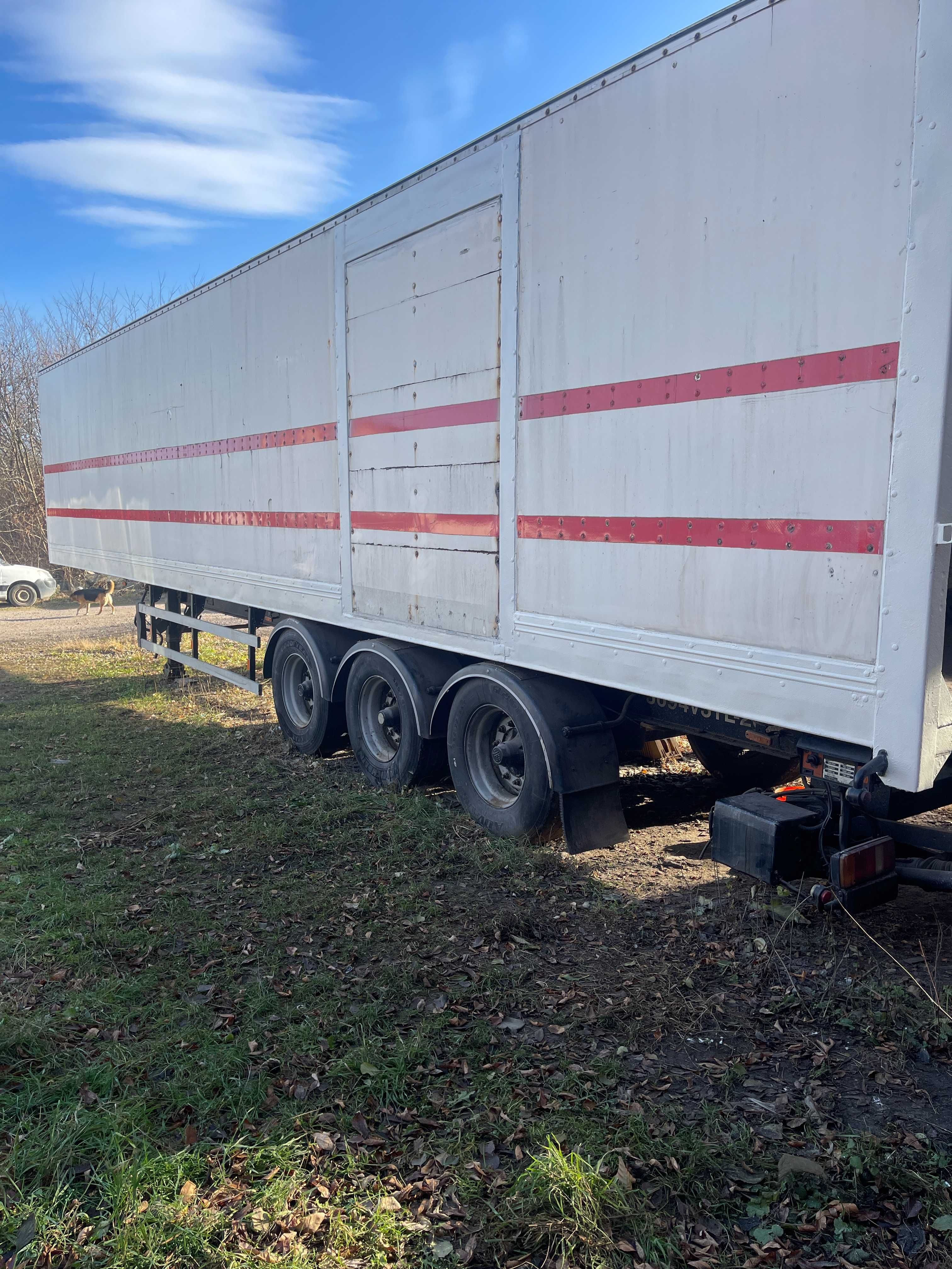 SDC фургон напівпричіп