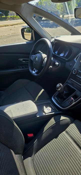 Renault grand scenic
