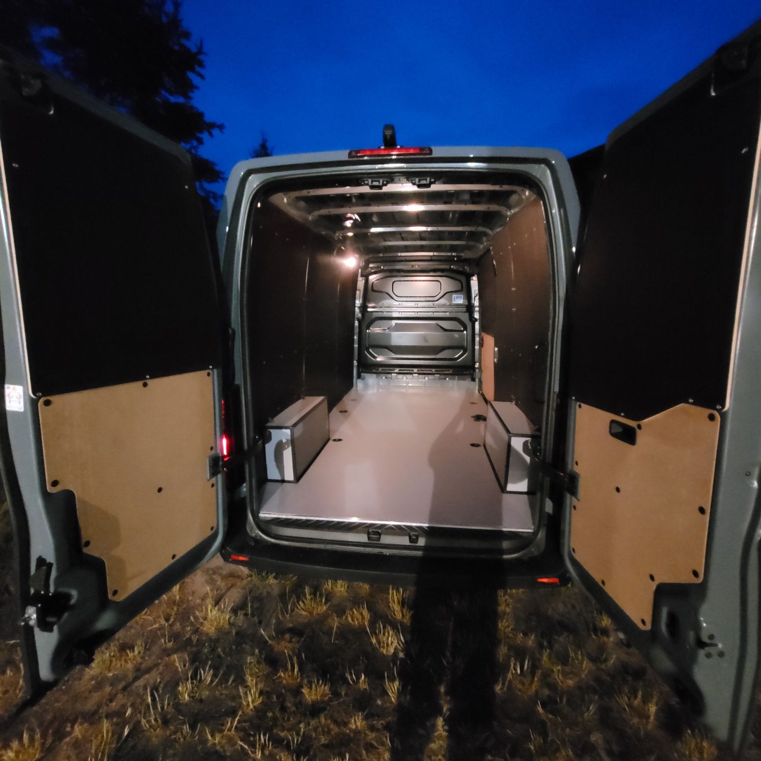 Renault Master, Movano podłoga antypoślizgowa sklejka wodoodporna