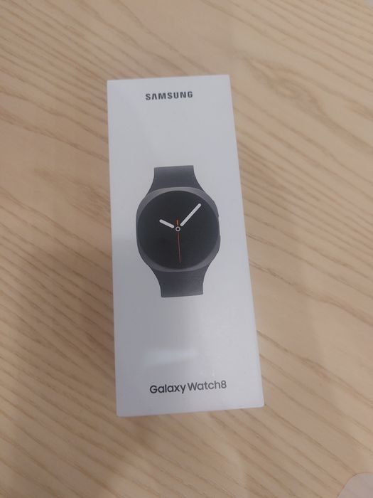 Смарт годинник Samsung Galexy Watch 8 44mm.