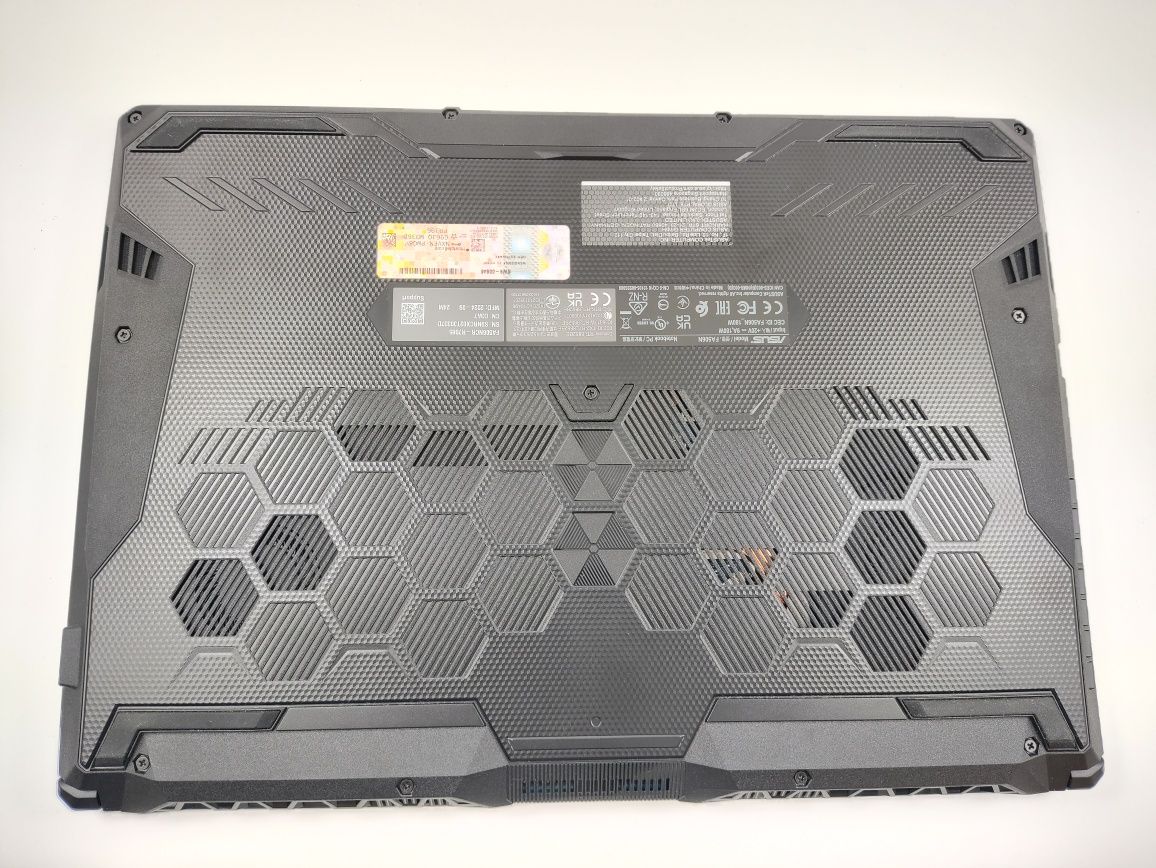 Laptop gamingowy ASUS TUF Gaming A15, RTX3050, 16GB ram, 1TB SSD
