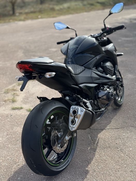 Кавасаки Z800 Kawasaki Z800 мот привезений з Японії