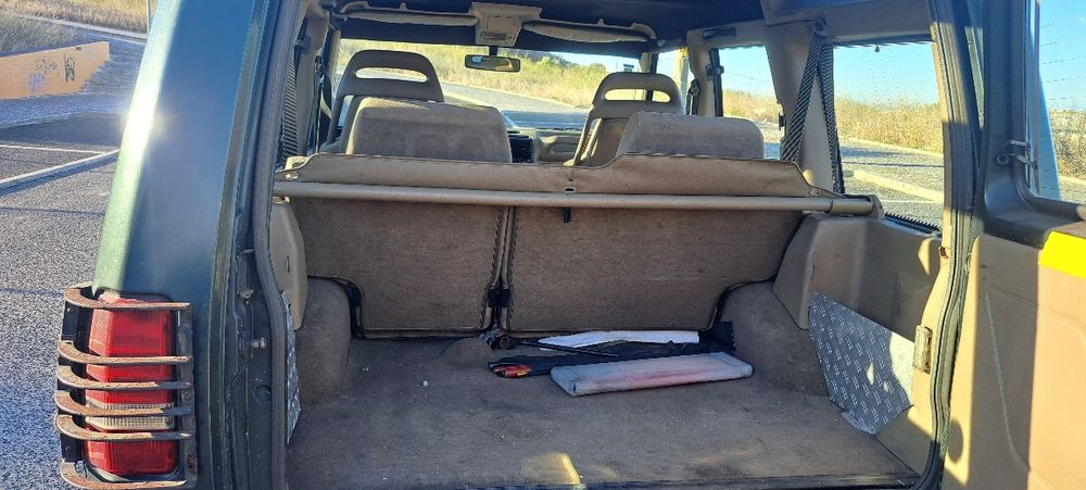 Land Rover 300TDI A/C 5 Lugares Aceita Retoma