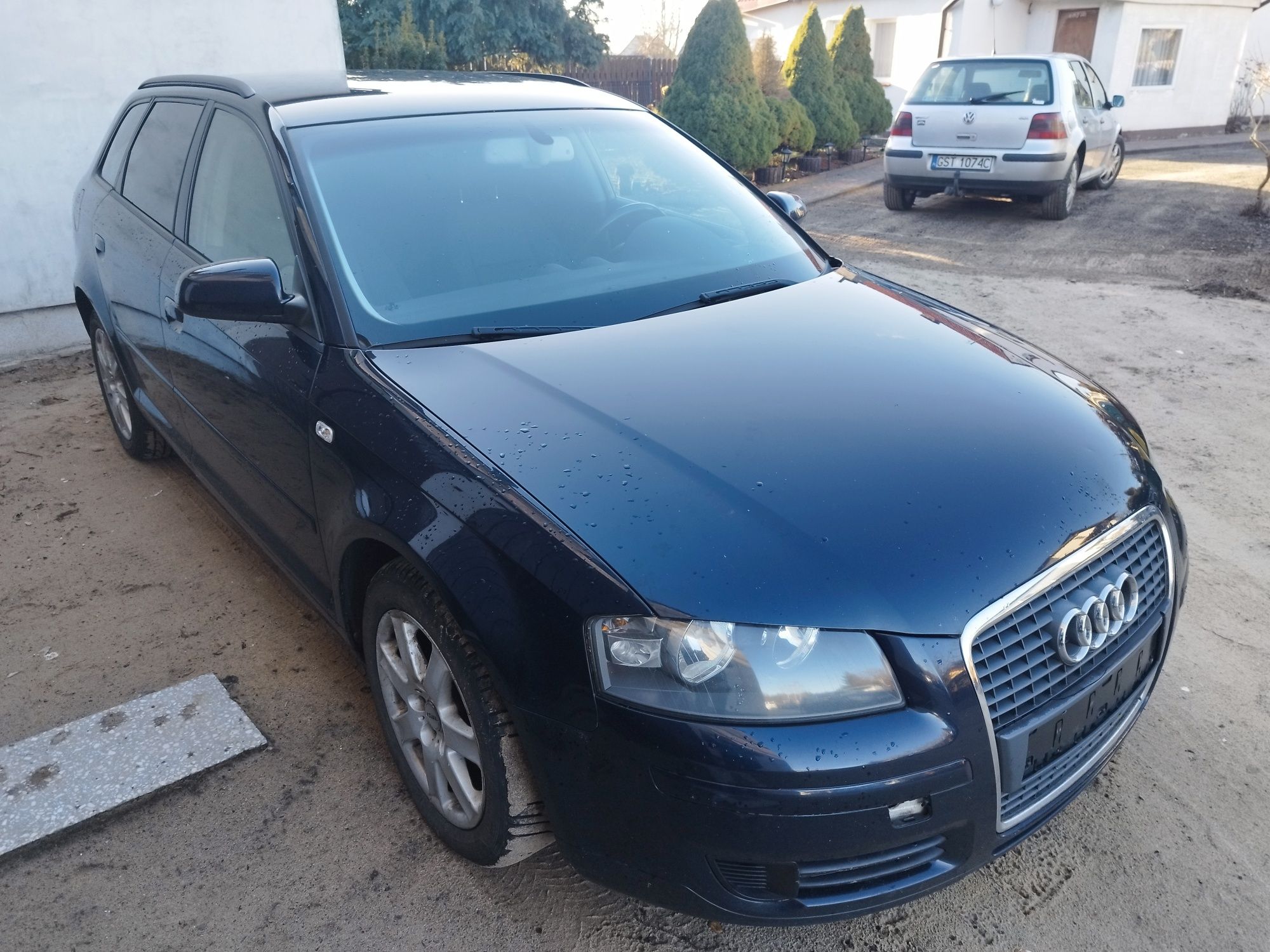 Maska lampy zderzaki drzwi Audi A3 Sportback LZ5J