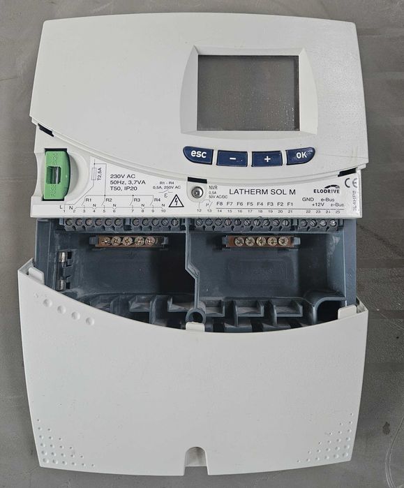 Регулятор для сонячних колекторів LATHERM SOL M (3l4hp8)