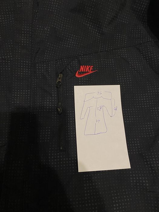 Оригинальная мужская куртка ветровка nike