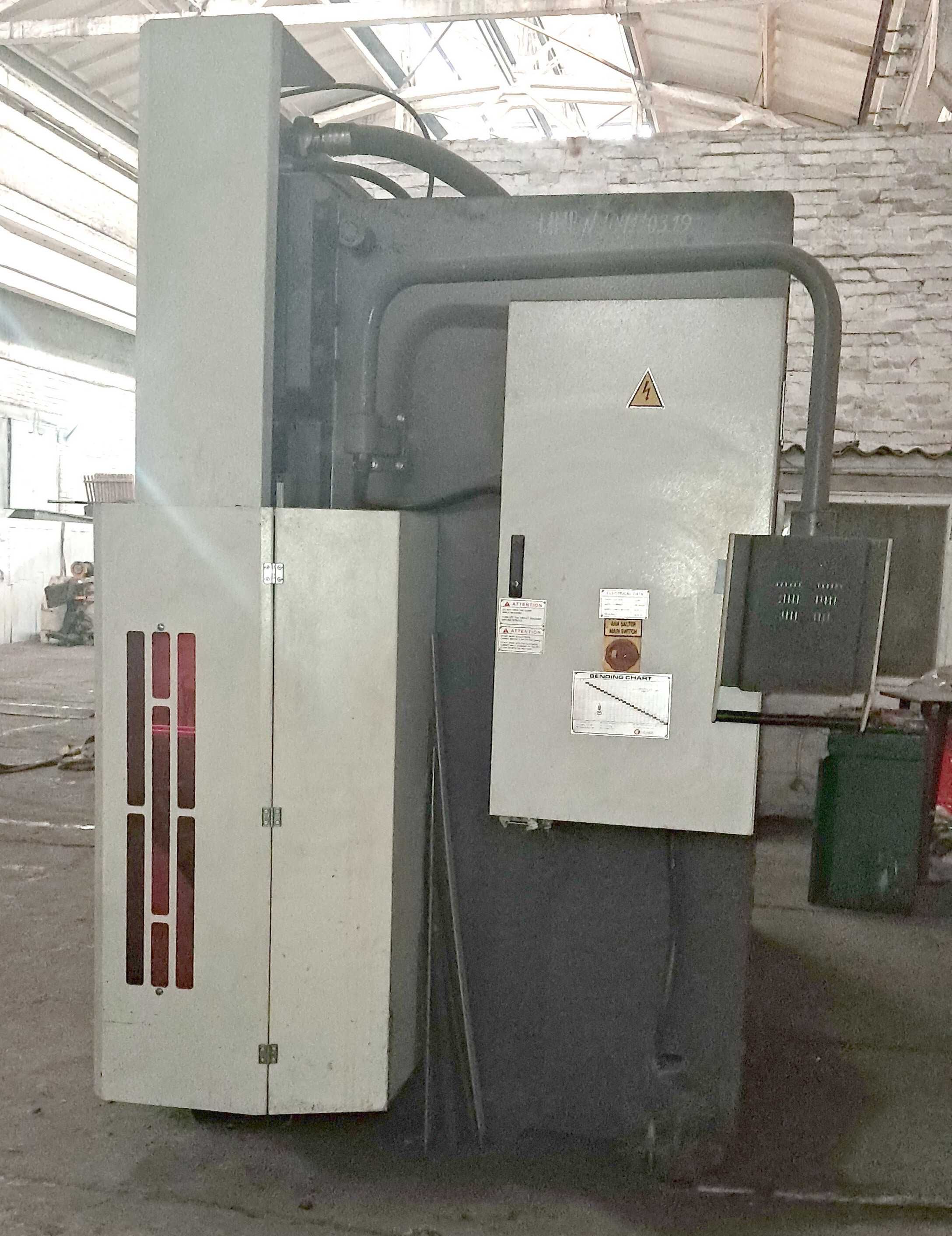 Листогиб DENER SX 30320 с ЧПУ стол 3000мм усилие 320т.