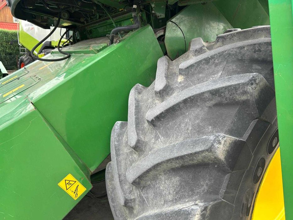 John Deere 2066 kombajn zbożowy poziomowanie, klima, gotowy na żniwa